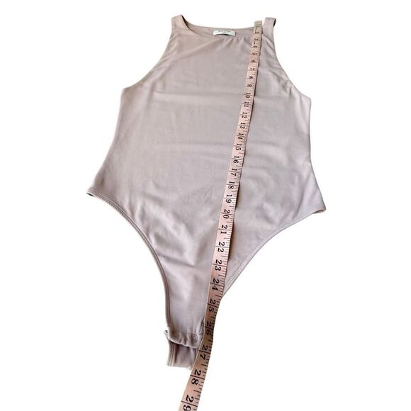 Aritzia Babaton Contour '90s High-crewneck Bodysuit Size M - Picture 11 of 11